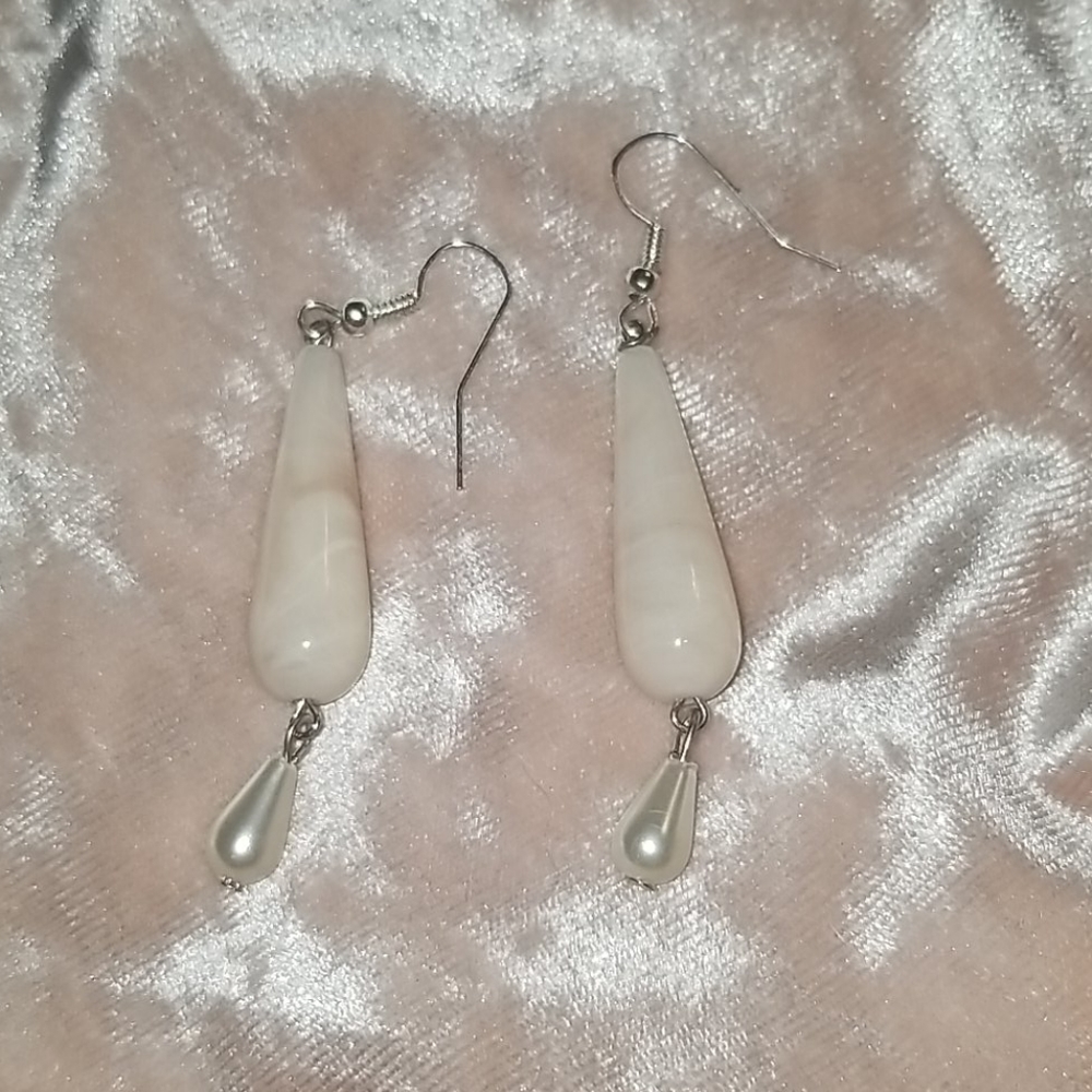 Dangling earrings